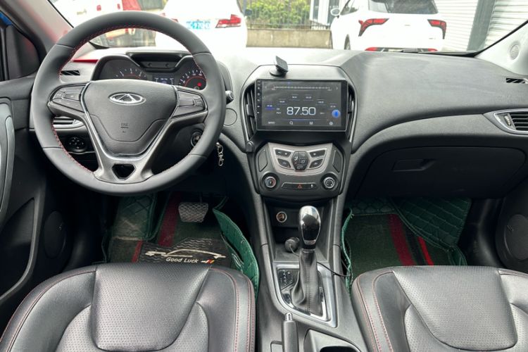 Used Chery Arrizo 5 2017 1.5L CVT Trendsetting Edition Audio And AC Panel