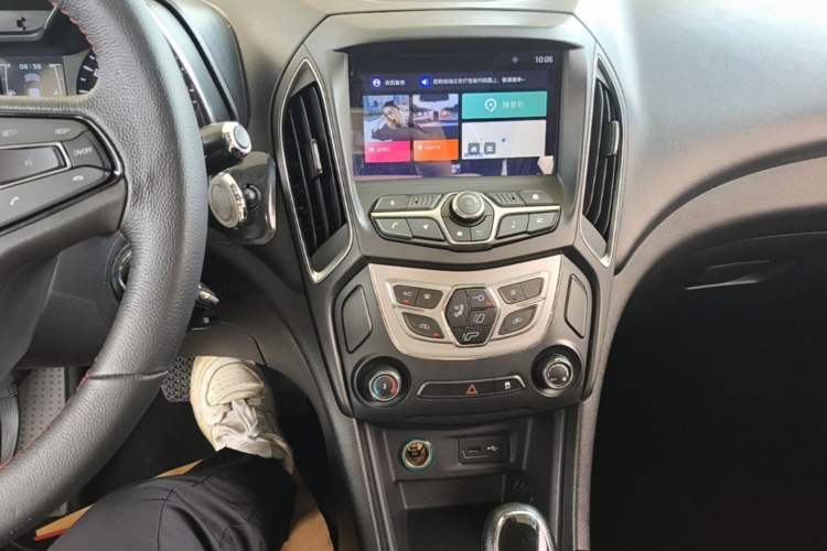 Used Chery Arrizo 5 2017 1.5L CVT Luxury Edition Audio And AC Panel