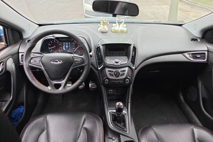 Used Chery Arrizo 5 2017 1.5L Manual Lingchao Edition Center Console