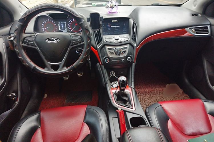 Used Chery Arrizo 5 2017 SPORT 1.5T Manual Fashion Edition Center Console