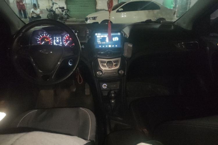 Used Chery Arrizo 5 2017 1.5L Manual Lingchao Edition Center Console