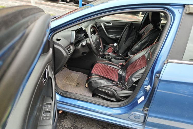 Used Chery Arrizo 5 2017 1.5L CVT Trendsetting Edition Driver Seat