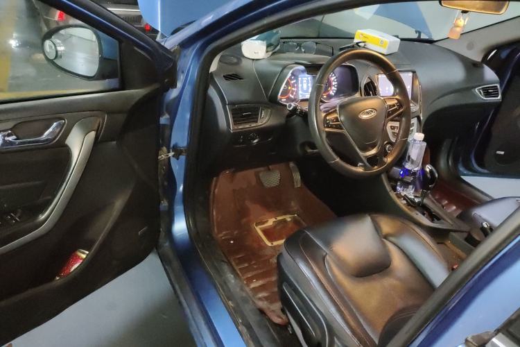 Used Chery Arrizo 5 2017 1.5L CVT Deluxe Edition Driver Seat