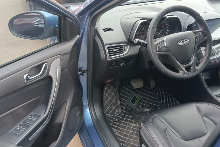 Used Chery Arrizo 5 2017 1.5L CVT Trendsetting Edition Driver Seat