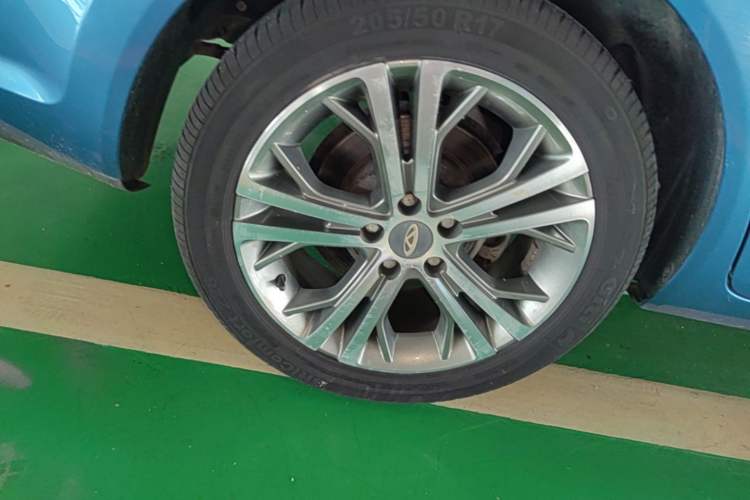 Used Chery Arrizo 5 2017 1.5L CVT Luxury Edition Exterior 5