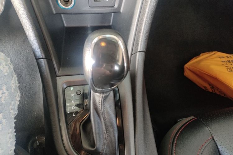 Used Chery Arrizo 5 2017 1.5L CVT Luxury Edition Gear Lever
