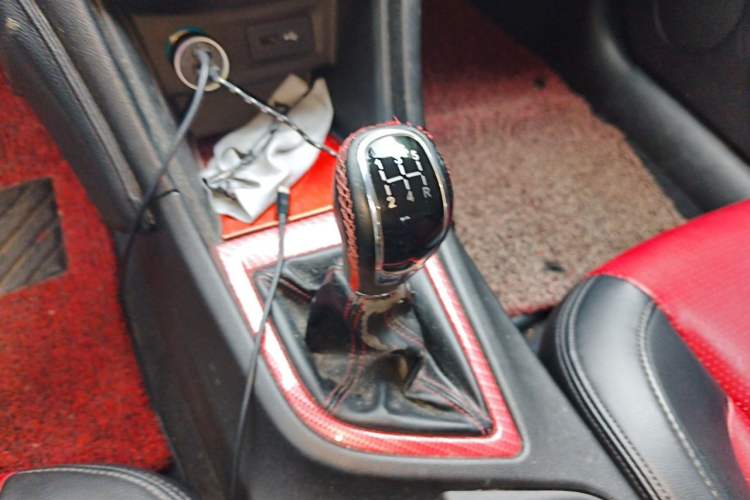 Used Chery Arrizo 5 2017 SPORT 1.5T Manual Fashion Edition Gear Lever