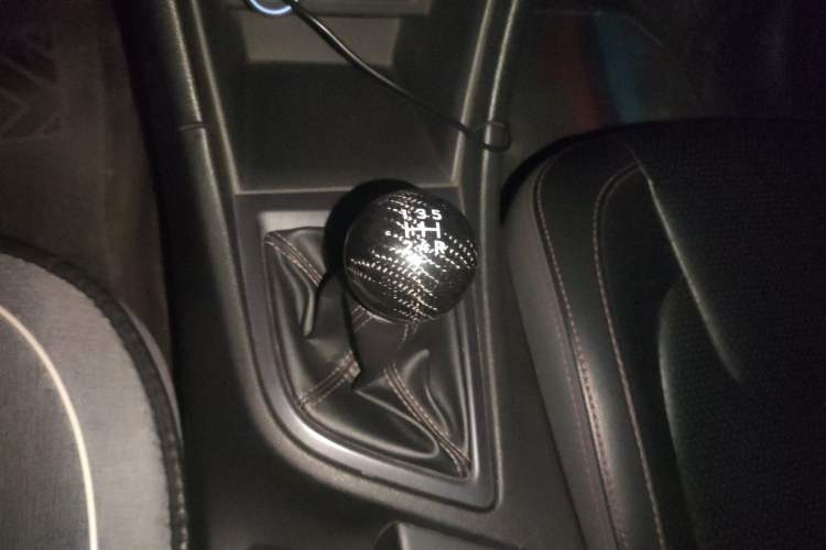 Used Chery Arrizo 5 2017 1.5L Manual Lingchao Edition Gear Lever
