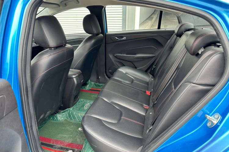 Used Chery Arrizo 5 2017 1.5L CVT Trendsetting Edition Interior 3