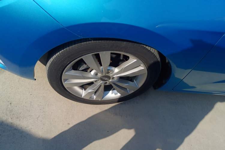 Used Chery Arrizo 5 2017 1.5L CVT Fashion Edition Left Front Wheel Hub