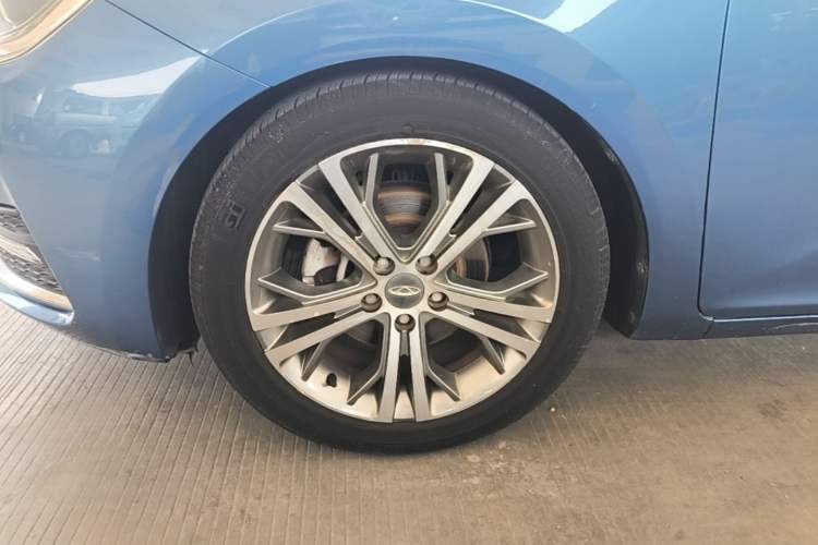 Used Chery Arrizo 5 2017 1.5L CVT Luxury Edition Left Front Wheel Hub