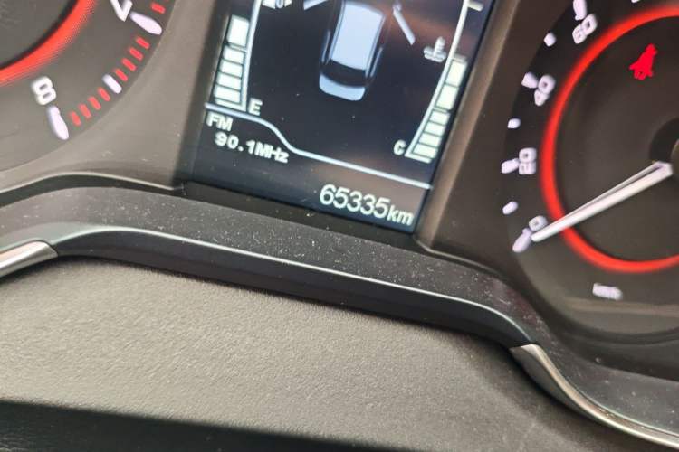 Used Chery Arrizo 5 2017 1.5L Manual Lingchao Edition Odometer Close Up