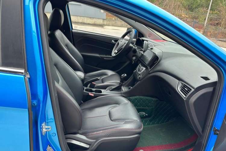 Used Chery Arrizo 5 2017 1.5L CVT Trendsetting Edition Right Front Seat