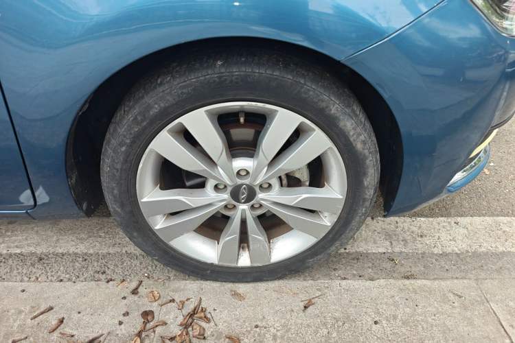 Used Chery Arrizo 5 2017 1.5L Manual Lingchao Edition Right Front Wheel Hub