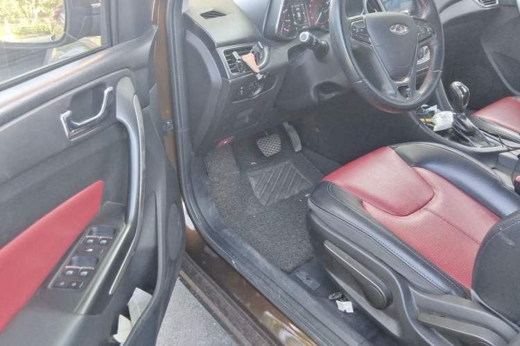 Used Chery Arrizo 5 2017 1.5L CVT Fashion Edition Driver Seat