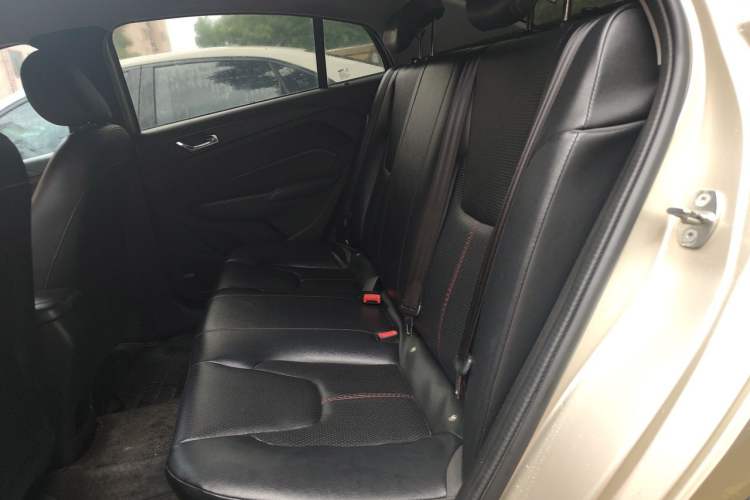 Used Chery Arrizo 5 2017 1.5L Manual Lingchao Edition Left Rear Seat