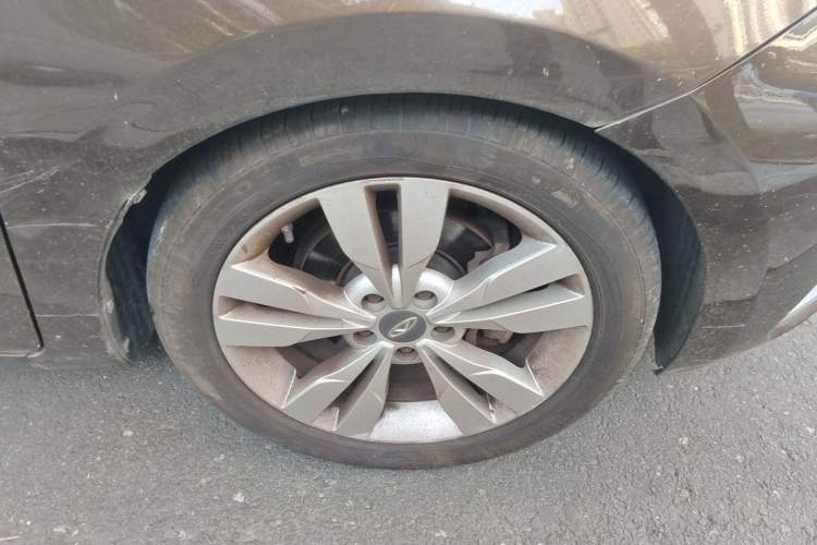 Used Chery Arrizo 5 2017 1.5L CVT Fashion Edition Right Front Wheel Hub