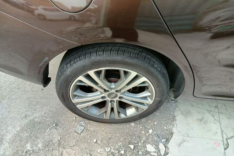 Used Chery Arrizo 5 2017 1.5L Manual Luxury Edition Right Rear Wheel Hub