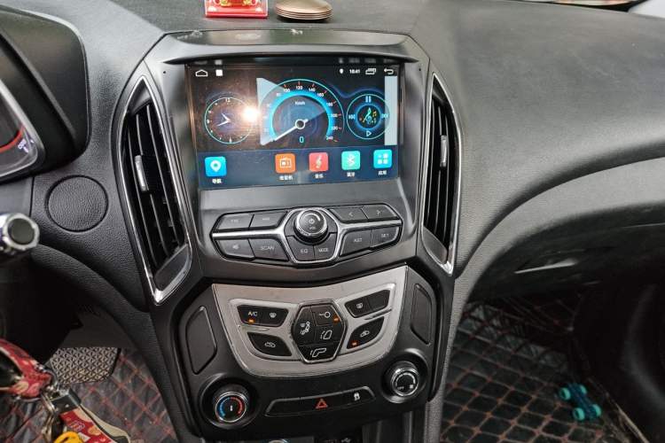 Used Chery Arrizo 5 2017 1.5L CVT Trendsetting Edition Audio And AC Panel