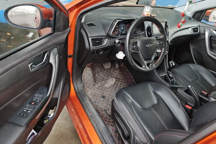 Used Chery Arrizo 5 2017 1.5L CVT Trendsetting Edition Driver Seat