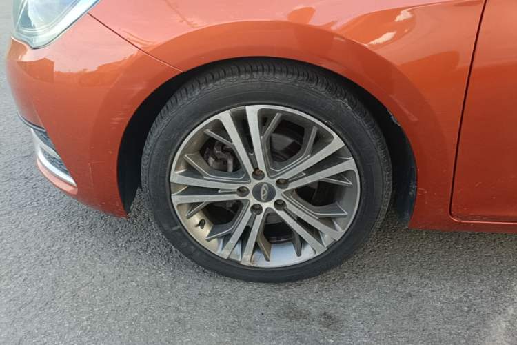 Used Chery Arrizo 5 2017 1.5L CVT Luxury Edition Exterior 4