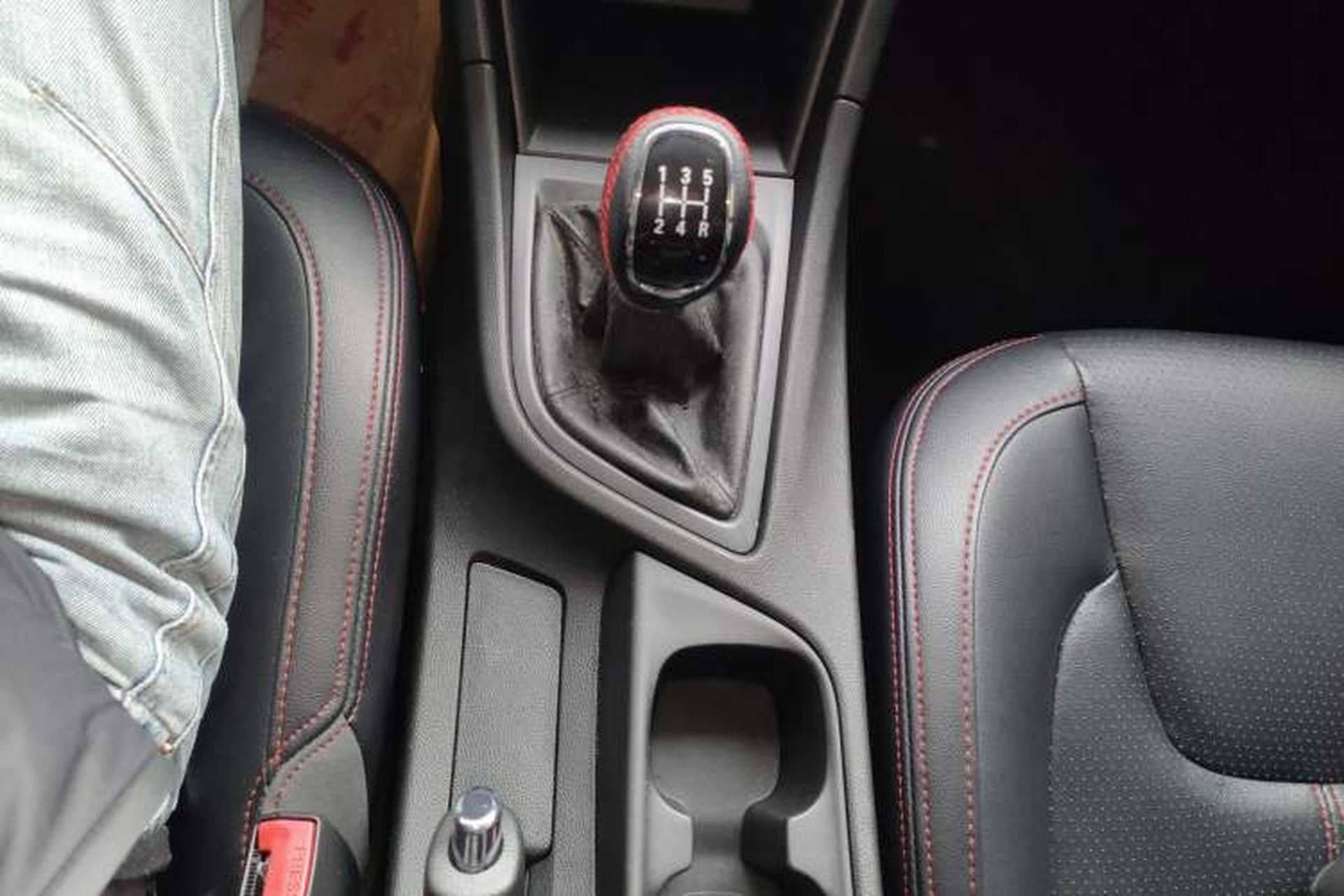 Used Chery Arrizo 5 2017 1.5L Manual Lingchao Edition Gear Lever