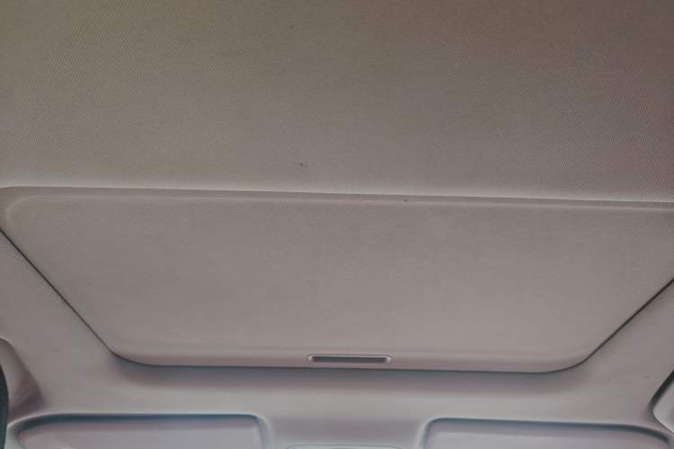 Used Chery Arrizo 5 2017 SPORT 1.5T Manual Luxury Edition Headliner