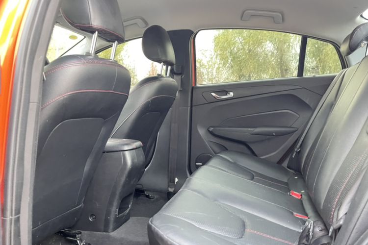 Used Chery Arrizo 5 2017 1.5L CVT Trendsetting Edition Interior 4