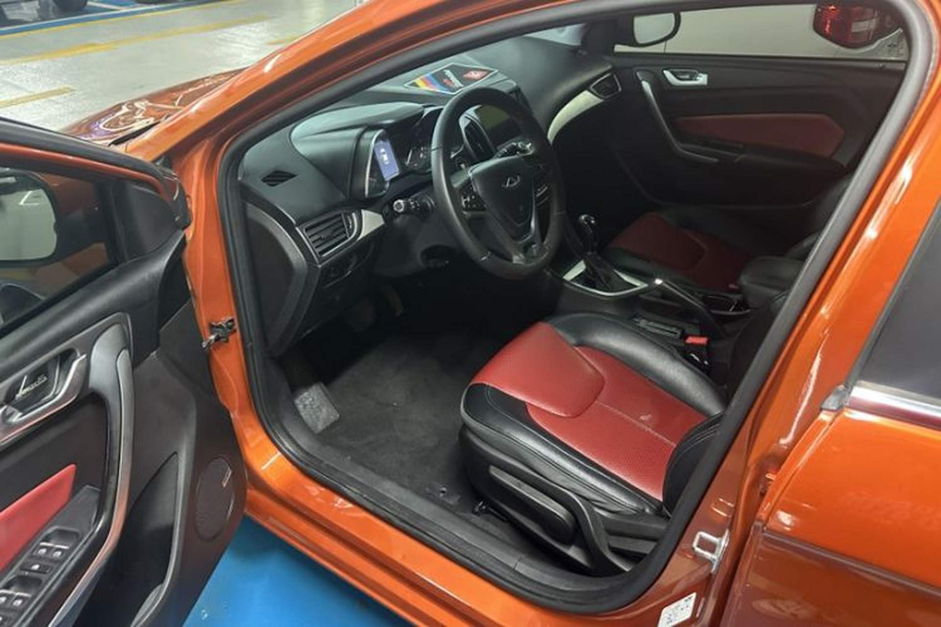 Used Chery Arrizo 5 2017 1.5L CVT Deluxe Edition Interior 6