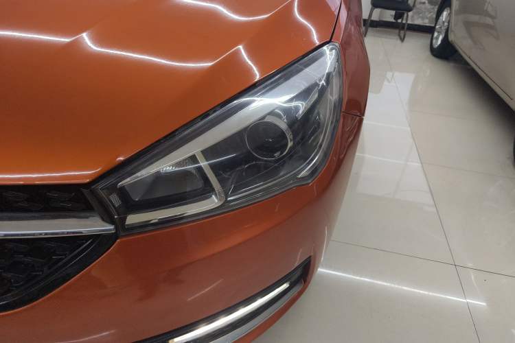 Used Chery Arrizo 5 2017 SPORT 1.5T CVT Luxury Edition Left Front Headlight