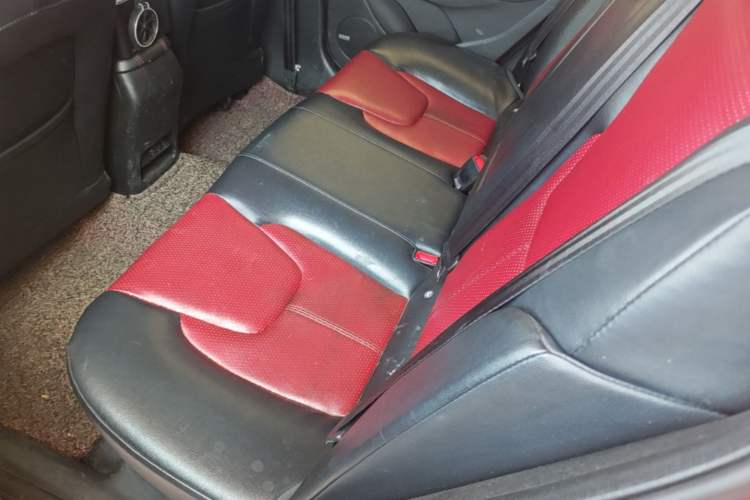 Used Chery Arrizo 5 2017 SPORT 1.5T CVT Prestige Edition Left Rear Seat