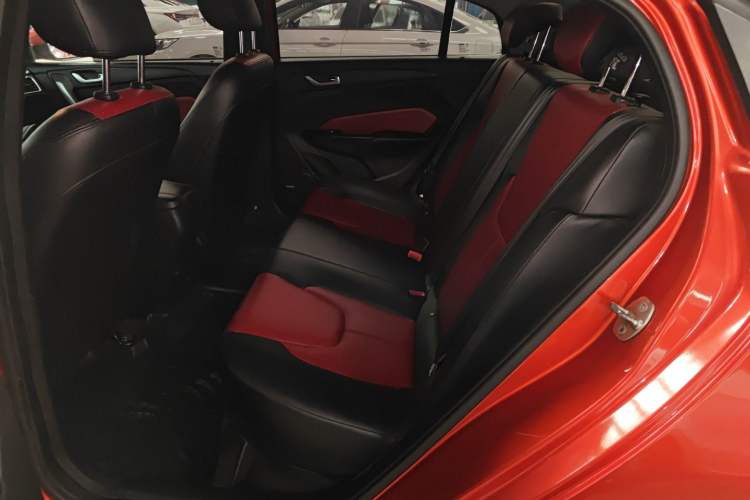 Used Chery Arrizo 5 2017 1.5L CVT Deluxe Edition Left Rear Seat