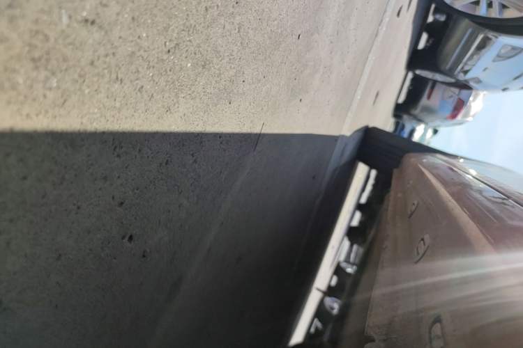 Used Chery Arrizo 5 2017 SPORT 1.5T Manual Luxury Edition Right Side Sill