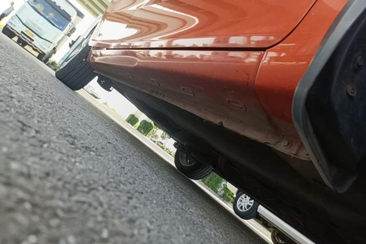 Used Chery Arrizo 5 2017 1.5L CVT Luxury Edition Right Side Sill