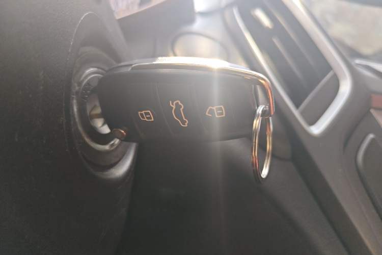 Used Chery Arrizo 5 2017 SPORT 1.5T Manual Luxury Edition Vehicle Key
