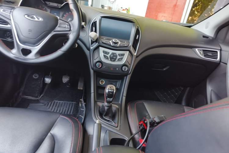 Used Chery Arrizo 5 2017 1.5L Manual Luxury Edition Audio And AC Panel