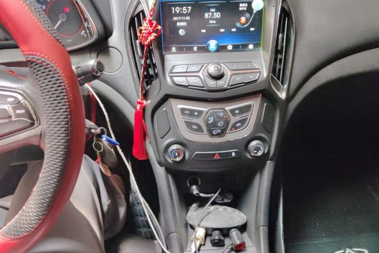 Used Chery Arrizo 5 2017 1.5L Manual Lingchao Edition Audio And AC Panel