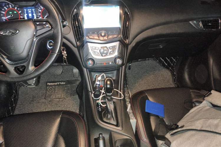 Used Chery Arrizo 5 2017 1.5L CVT Trendsetting Edition Audio And AC Panel