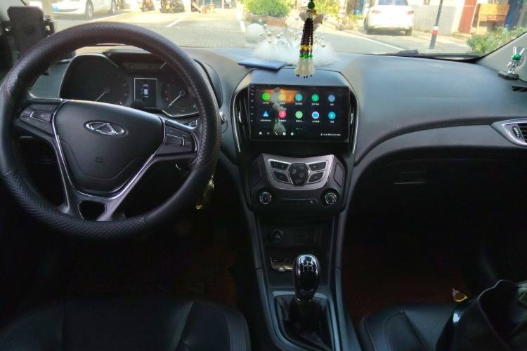 Used Chery Arrizo 5 2017 1.5L Manual Lingchao Edition Center Console