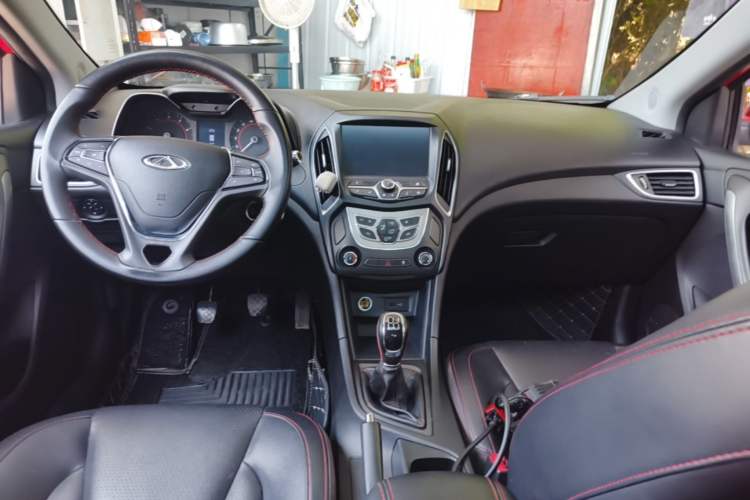 Used Chery Arrizo 5 2017 1.5L Manual Luxury Edition Center Console