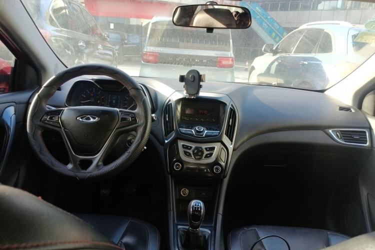 Used Chery Arrizo 5 2017 1.5L Manual Lingchao Edition Center Console