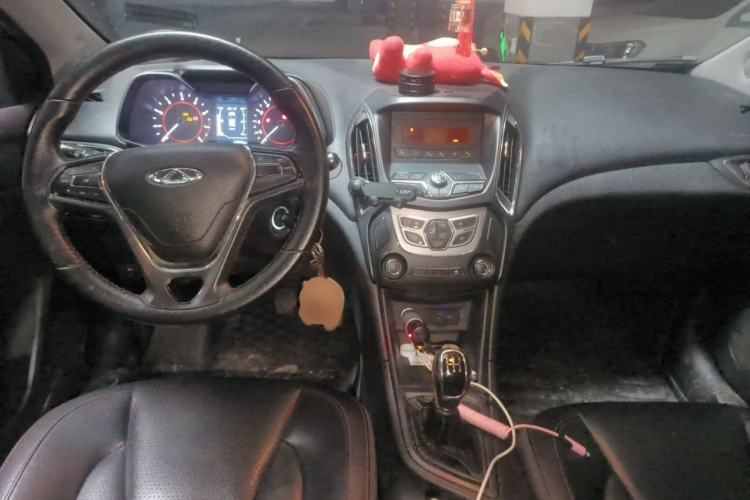 Used Chery Arrizo 5 2017 1.5L Manual Lingchao Edition Center Console