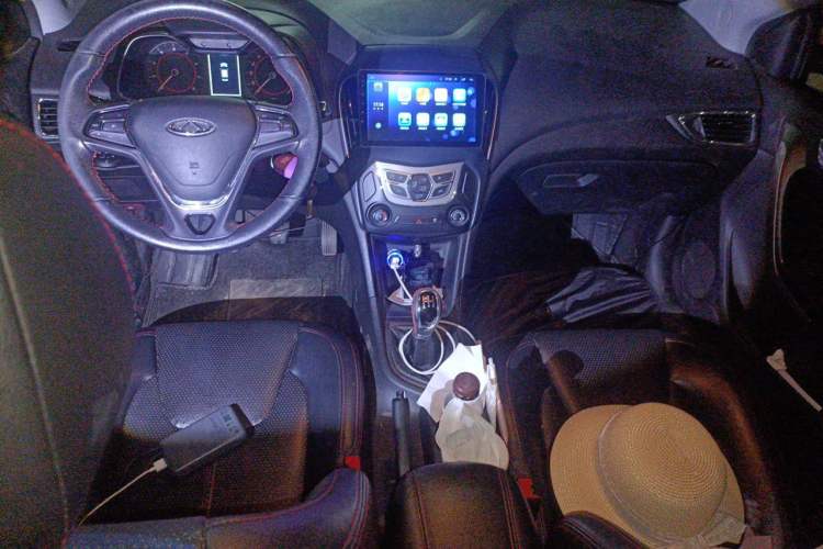 Used Chery Arrizo 5 2017 1.5L Manual Lingchao Edition Center Console