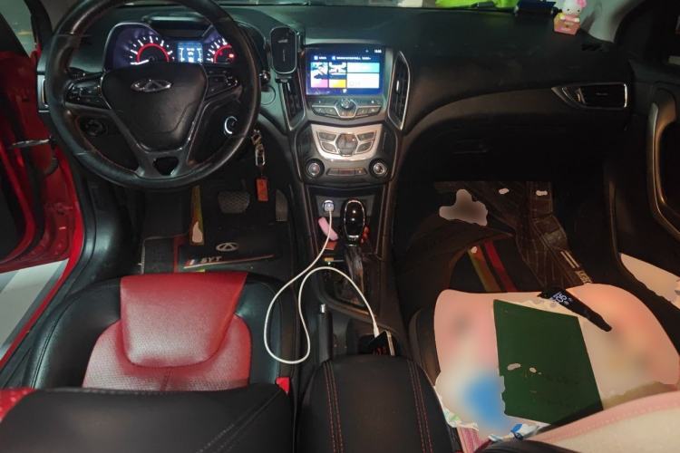 Used Chery Arrizo 5 2017 1.5L CVT Luxury Edition Center Console