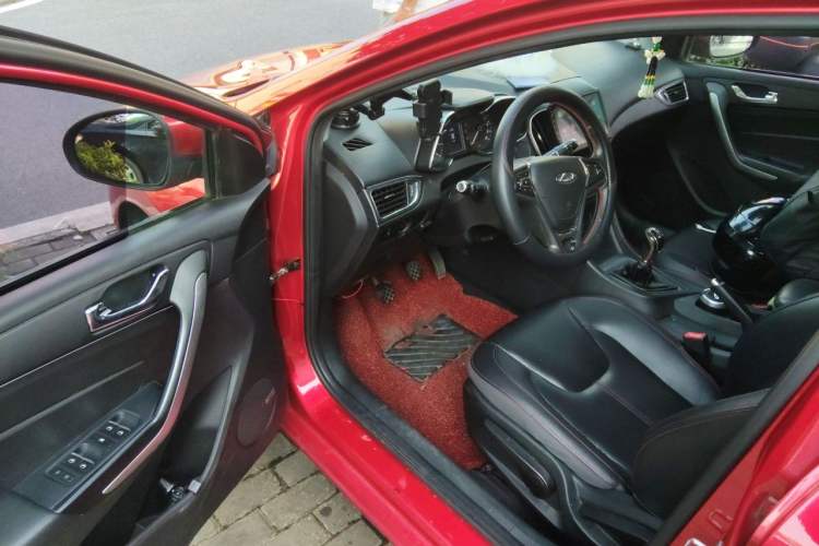 Used Chery Arrizo 5 2017 1.5L Manual Lingchao Edition Driver Seat