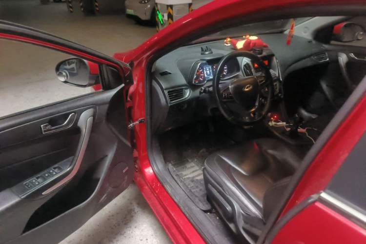 Used Chery Arrizo 5 2017 1.5L Manual Lingchao Edition Driver Seat
