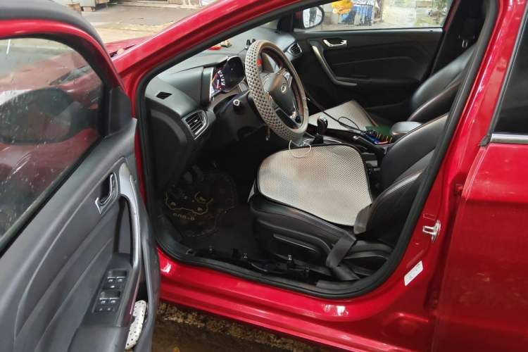 Used Chery Arrizo 5 2017 1.5L Manual Lingchao Edition Driver Seat