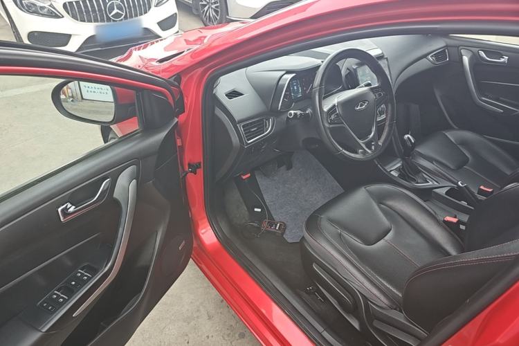 Used Chery Arrizo 5 2017 1.5L CVT Trendsetting Edition Driver Seat