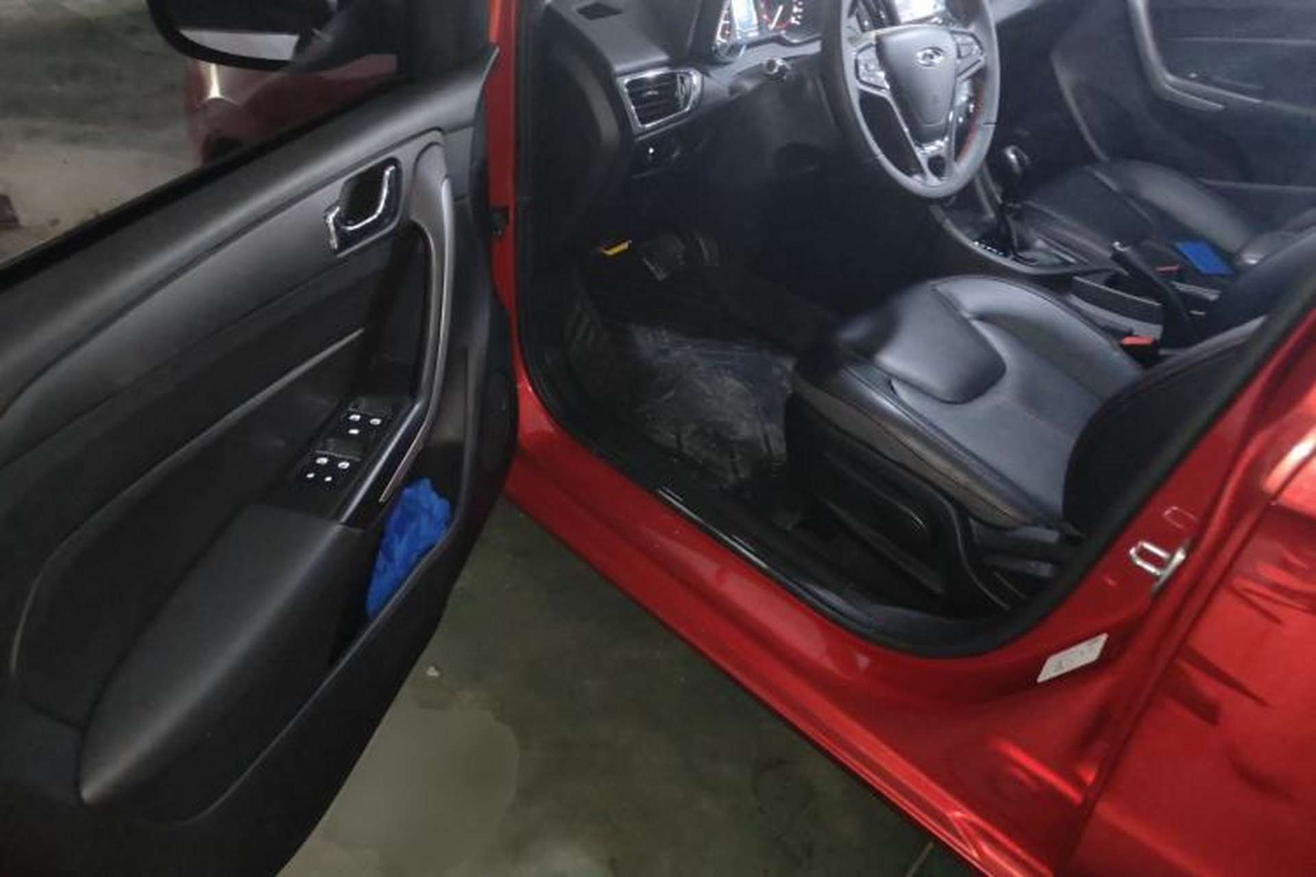 Used Chery Arrizo 5 2017 1.5L CVT Trendsetting Edition Driver Seat