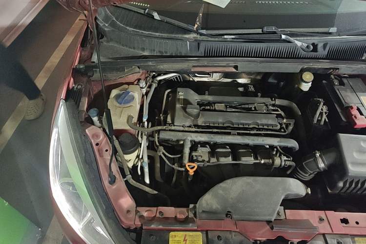 Used Chery Arrizo 5 2017 1.5L CVT Fashion Edition Engine Bay Right